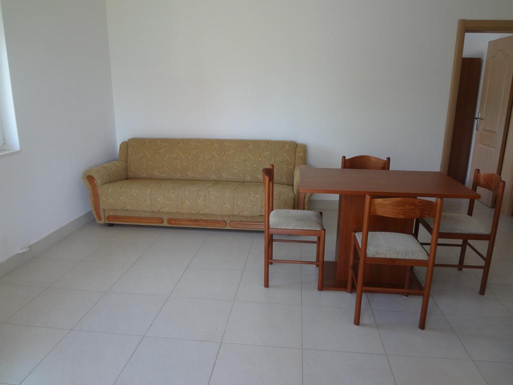 Apartments Franov Bibinje Habitación foto
