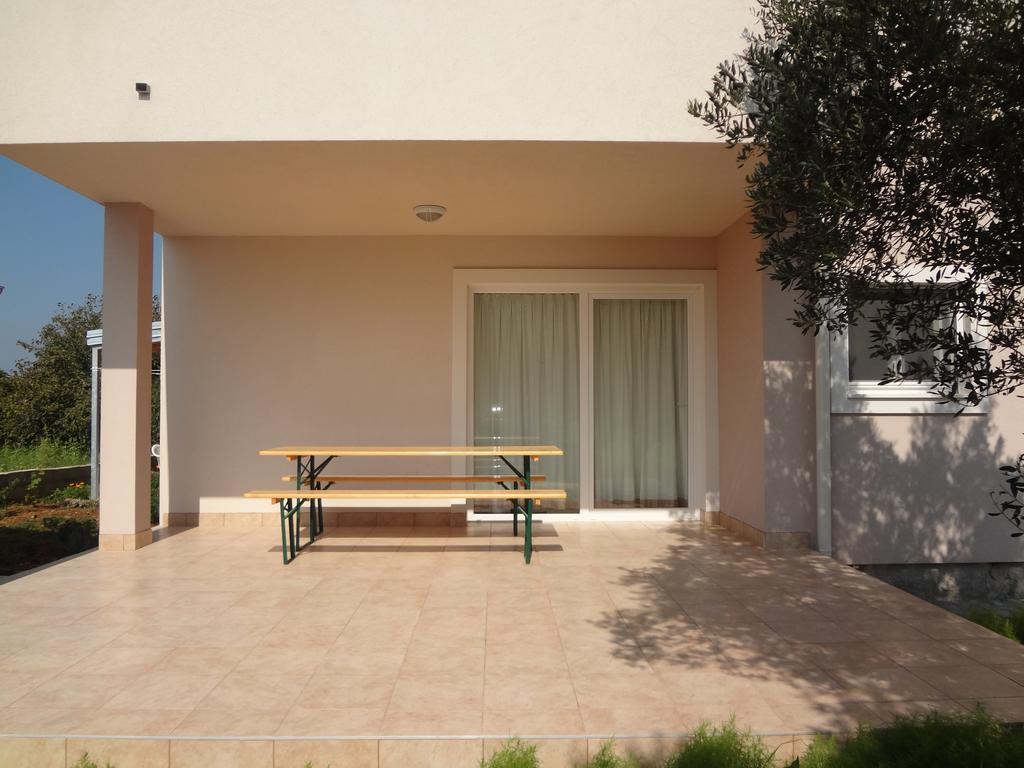 Apartments Franov Bibinje Habitación foto