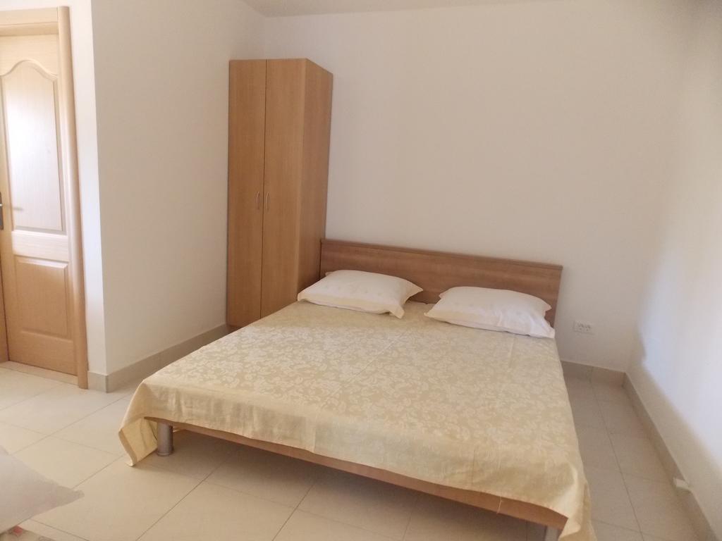 Apartments Franov Bibinje Habitación foto