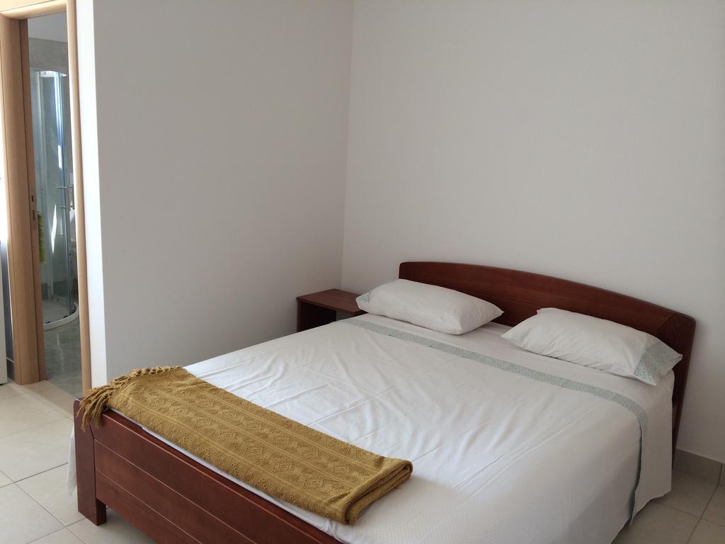 Apartments Franov Bibinje Habitación foto